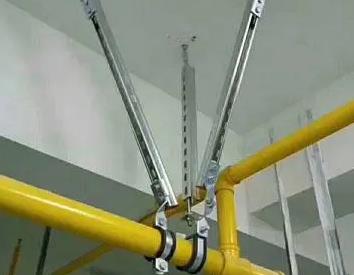 闸阀支撑架的质量要求。价格决定了康平抗震支撑框架的质量。